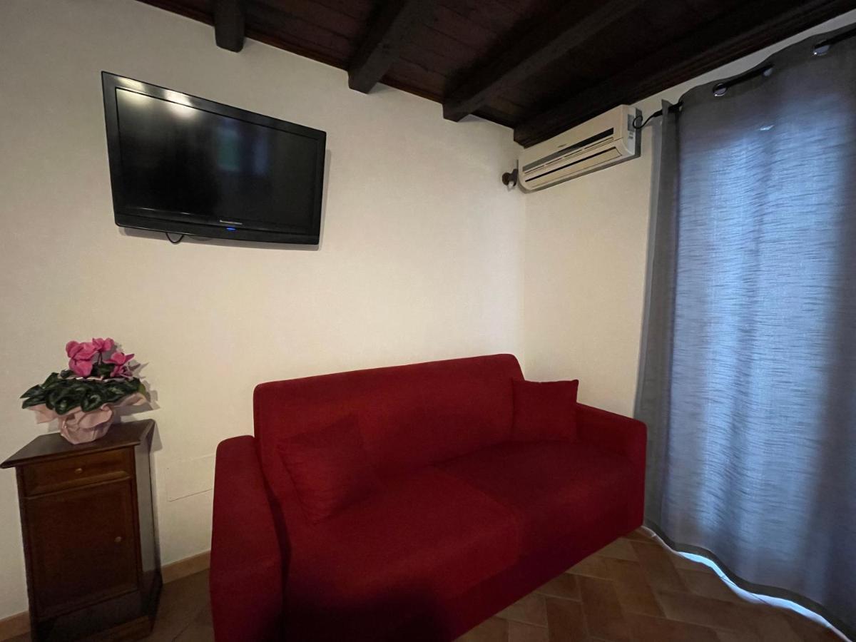 La Casetta Di Antonietta Fiumicino Buitenkant foto